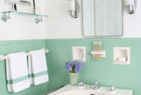 Mint and Pink Vintage Bathroom Ideas and Design Inspiration
