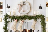 Festive Garland Decorating Ideas for Christmas Home Decor