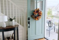 Fall Front Porch and Entryway Decorating Ideas for Cozy Curb Appeal