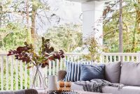 7 Cozy Fall Front Porch Ideas to Warm Up Your Home