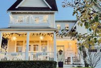 Magical Christmas Decorating Ideas for a Covered Porch