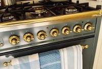 Kitchen Organization Tips: Smart Ways to Declutter and Arrange Your Space