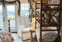 Striped Bedroom Tour: Christmas Decorating Ideas and Inspiration