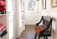 Day 22: Fall & Winter Decorating with Quilts and Blankets