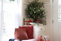 Small Festive Christmas Tree Ideas for Holiday Decorating