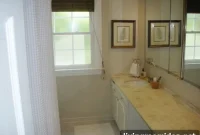 Bathroom Makeover with Vinyl Tile and Stylish Accessories