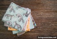 Handmade Burp Cloth Tutorial: Simple DIY Baby Gift Guide
