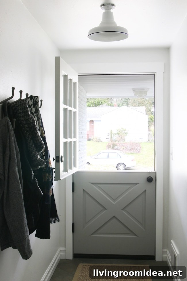 Discover the Dutch Door: Style, Function, and Installation Tips 2 img 101389 1 1