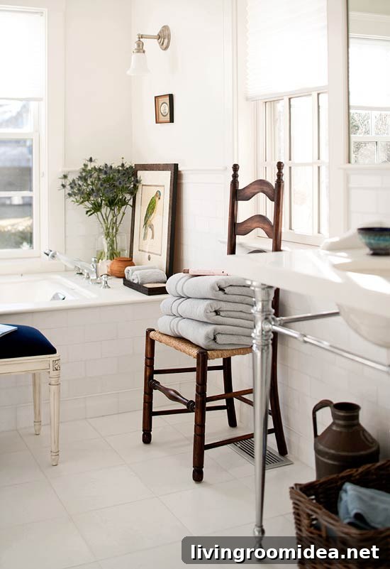 Stylish Bathroom Storage Ideas to Maximize Small Spaces 8 img 102037 8