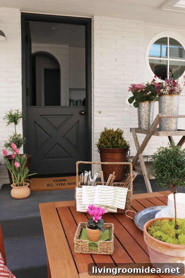 Outdoor Entertaining: Transform Your Yard into a Stylish Gathering Space 14 img 102587 13