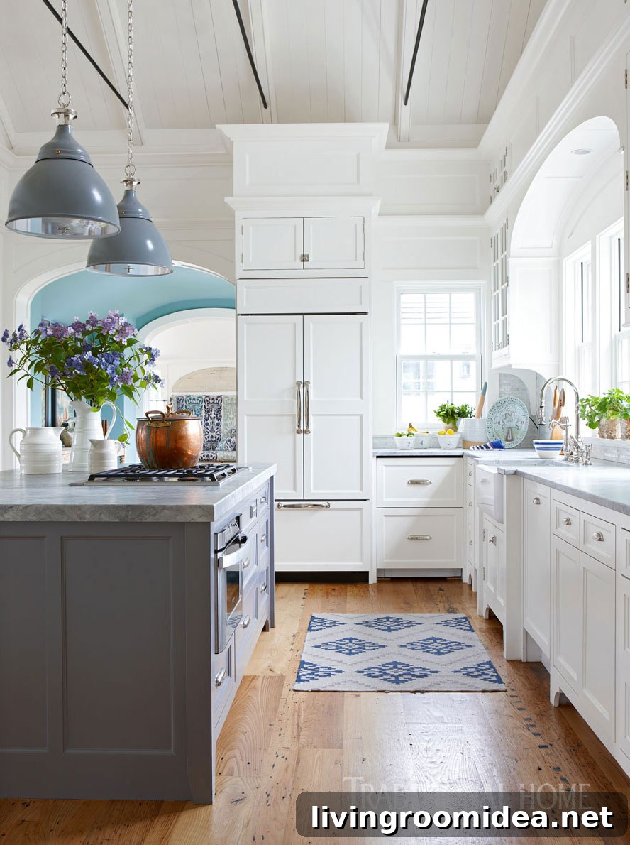 Lake House Style Inspiration: Coastal Cottage Decor Ideas 9 Summer House Decorating