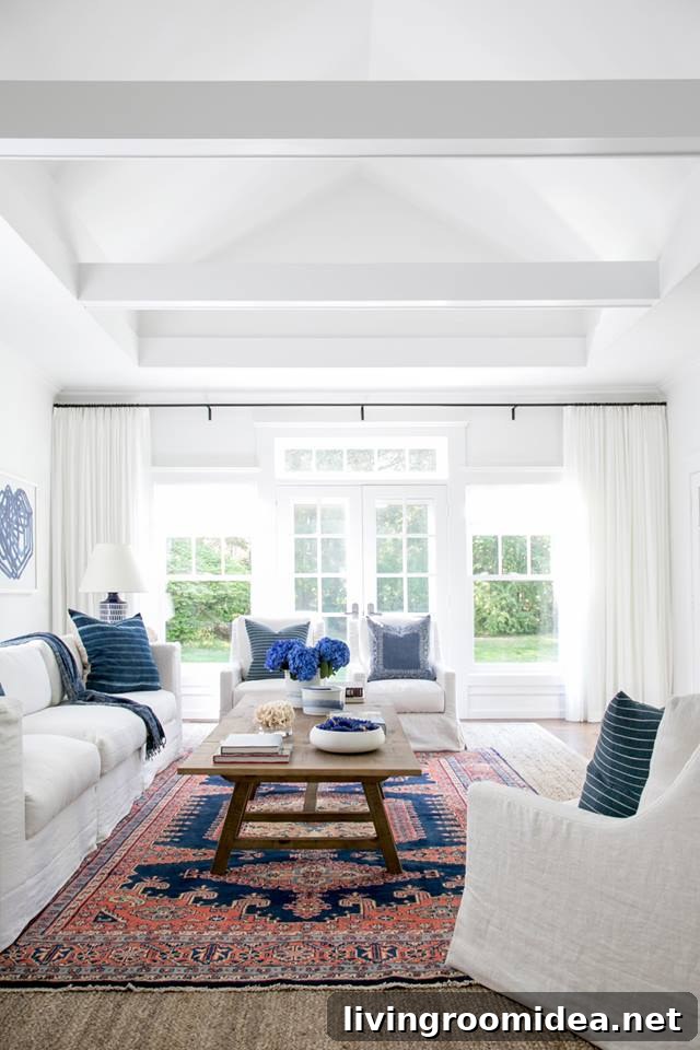 East Hampton New-Traditional Home by Chango & Co. 3 img 105541 3