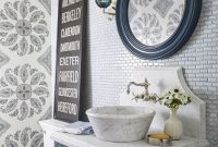5 Navy and White Bathroom Ideas for Timeless Coastal Style