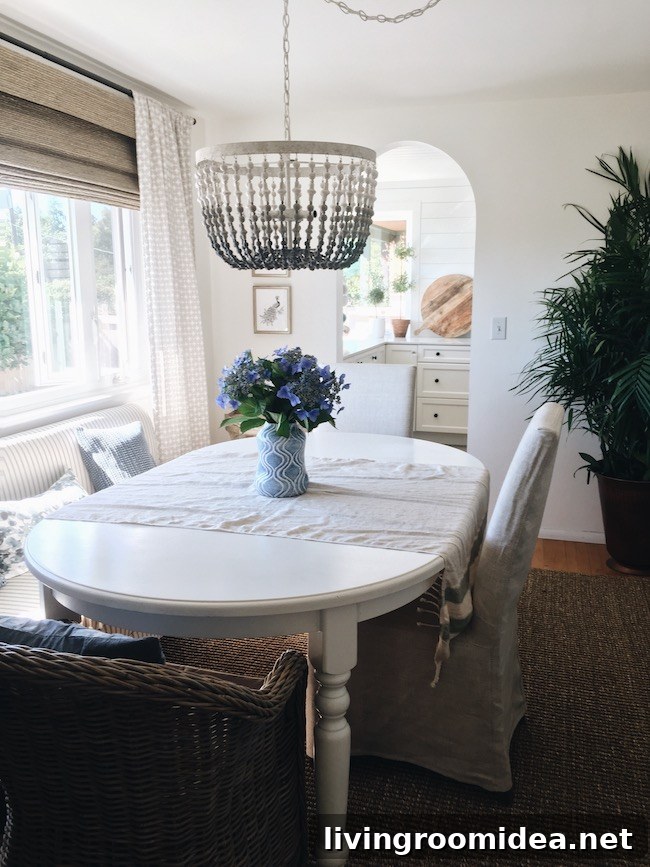 Simplicity in decorating a home