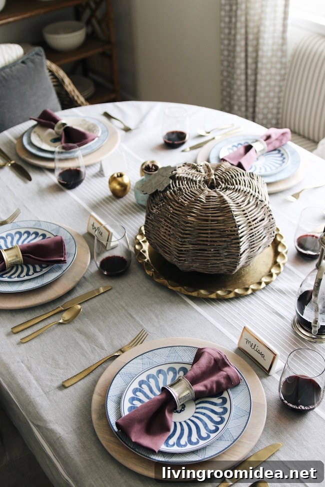 fall dining room