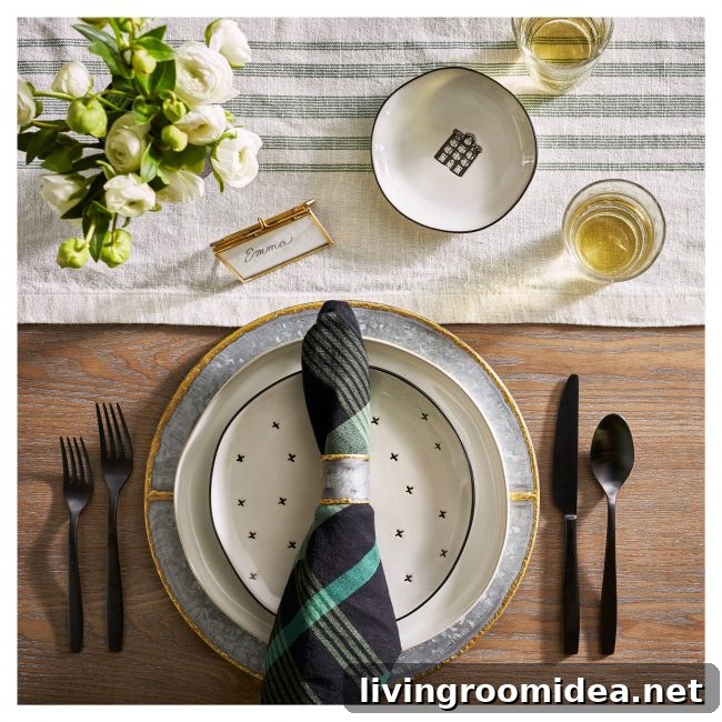Tablesetting Joanna Gaines