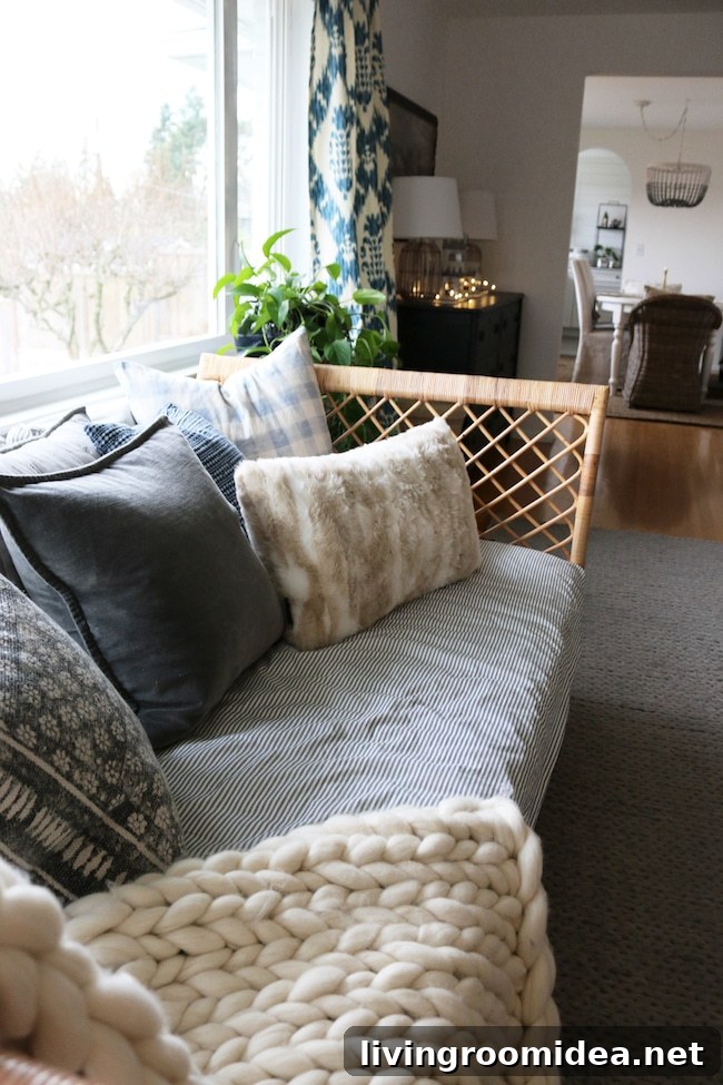 Christmas Home Tour 2017: Festive Room-by-Room Decorating Ideas 21 img 108999 20