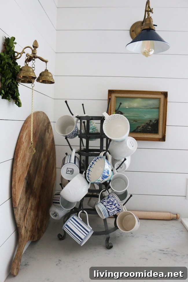 Christmas Home Tour 2017: Festive Room-by-Room Decorating Ideas 7 img 108999 6