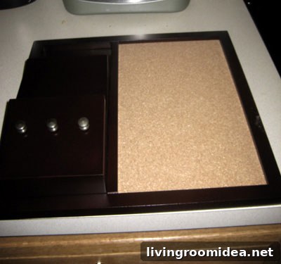 Stencil a Corkboard: Step-by-Step Guide for Stylish DIY Pinboards 2 project-1-before_1