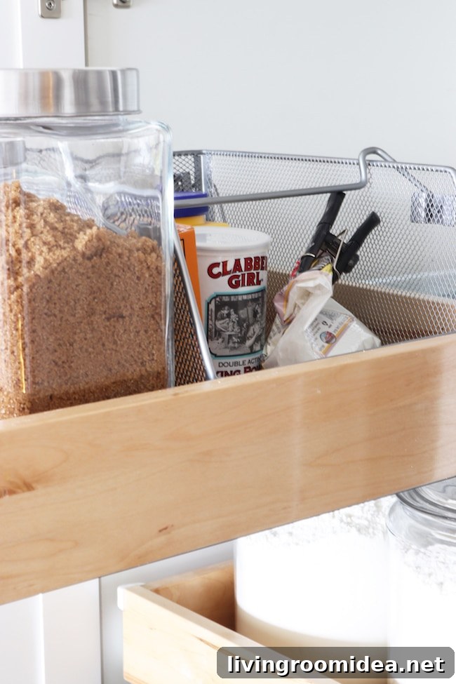 Small Kitchen Organization Tips: Maximize Space and Efficiency 20 img 112211 22 1