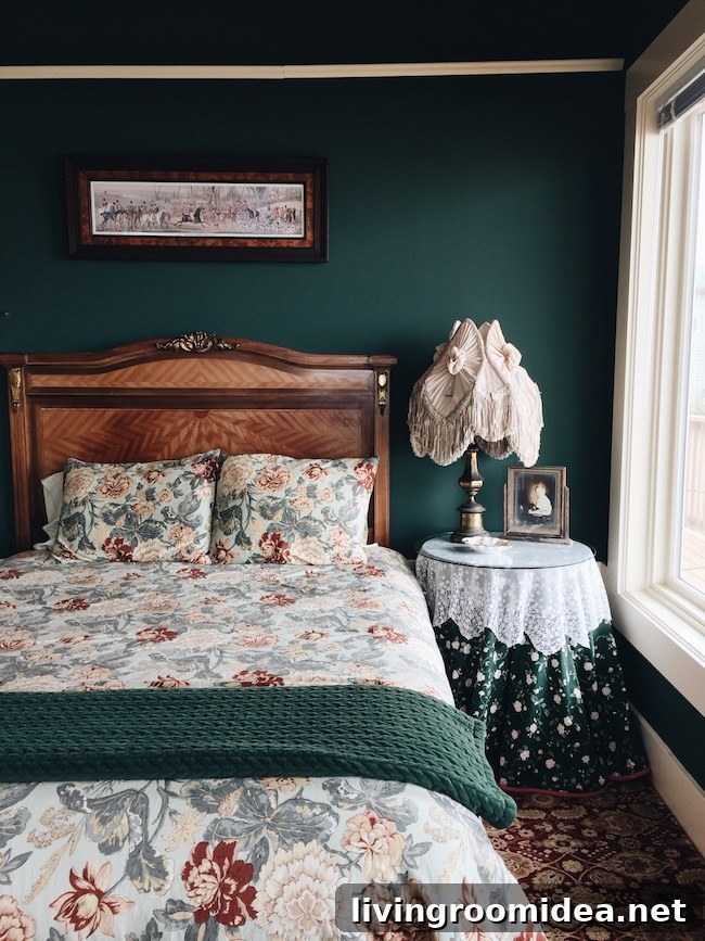 Agatha Christie Hotel Room