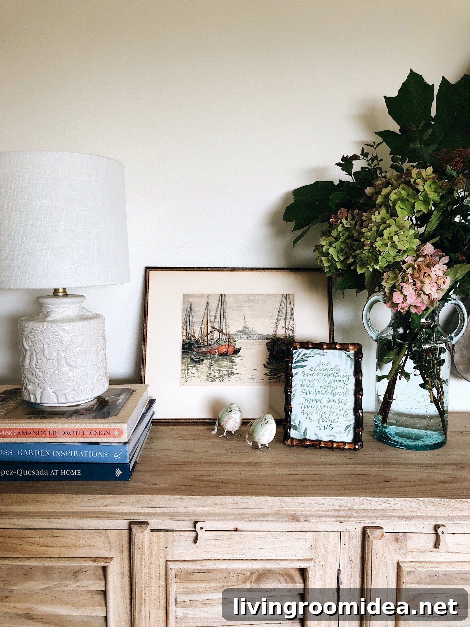 Frame hand lettered art, free downloadable quotes from Dwelling by Melissa Michaels. 