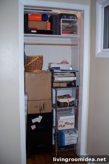 Home Office Makeover: Smart Closet Storage Ideas for Small Spaces 3 office-closet