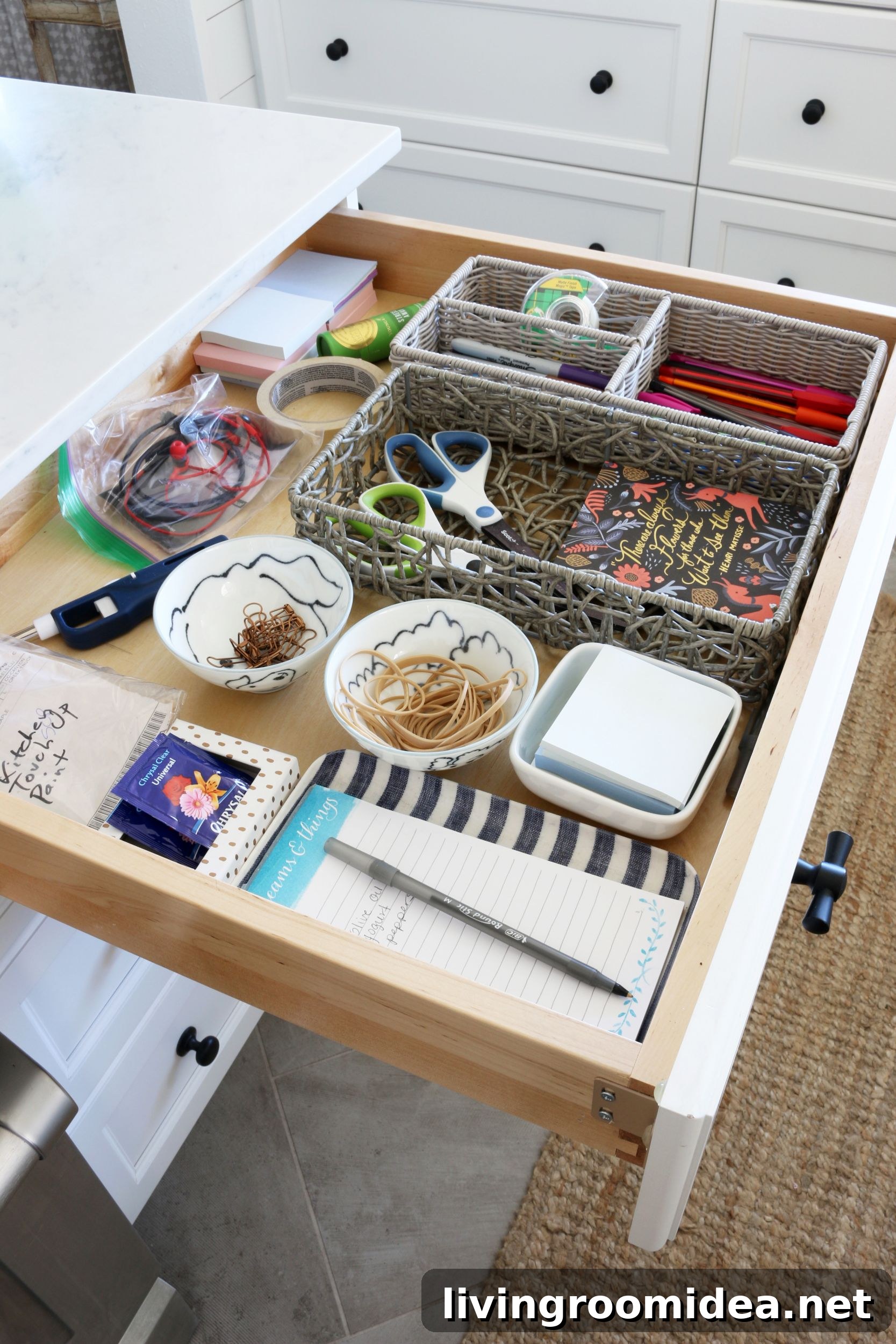 Create Joyful Drawers: Smart, Simple Drawer Organization Ideas 4 img 116516 3