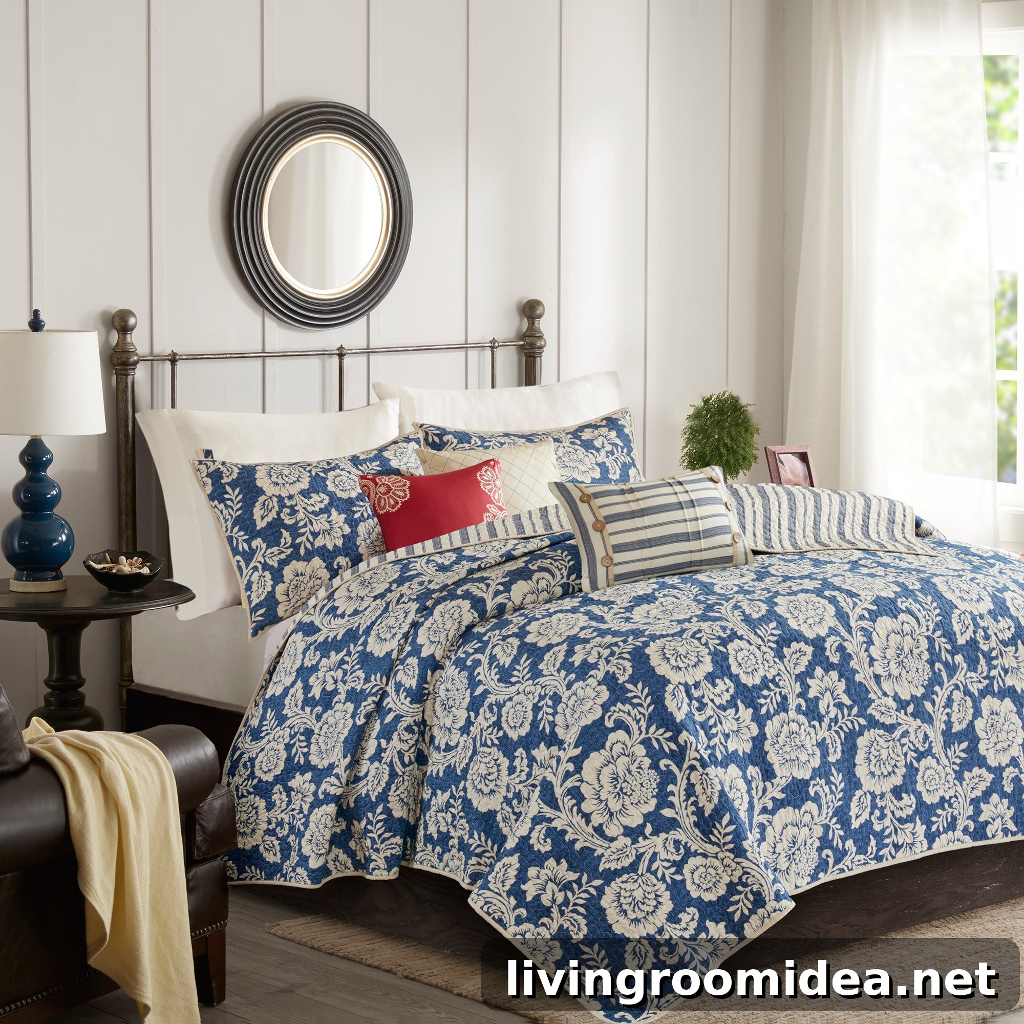 Refresh Your Room with Reversible Bedding Sets 9 reversible quilt