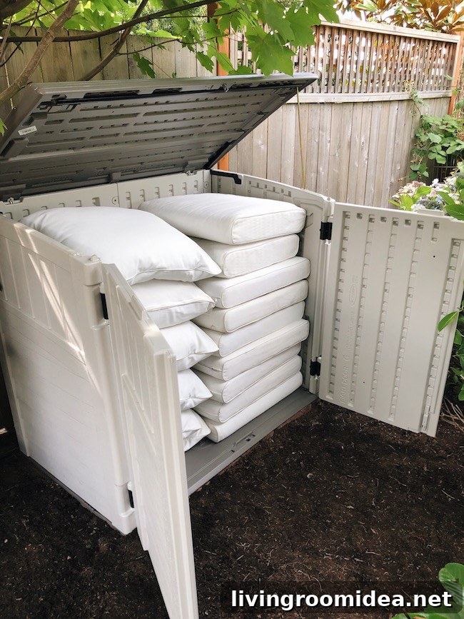How to store outdoor cushions for winter