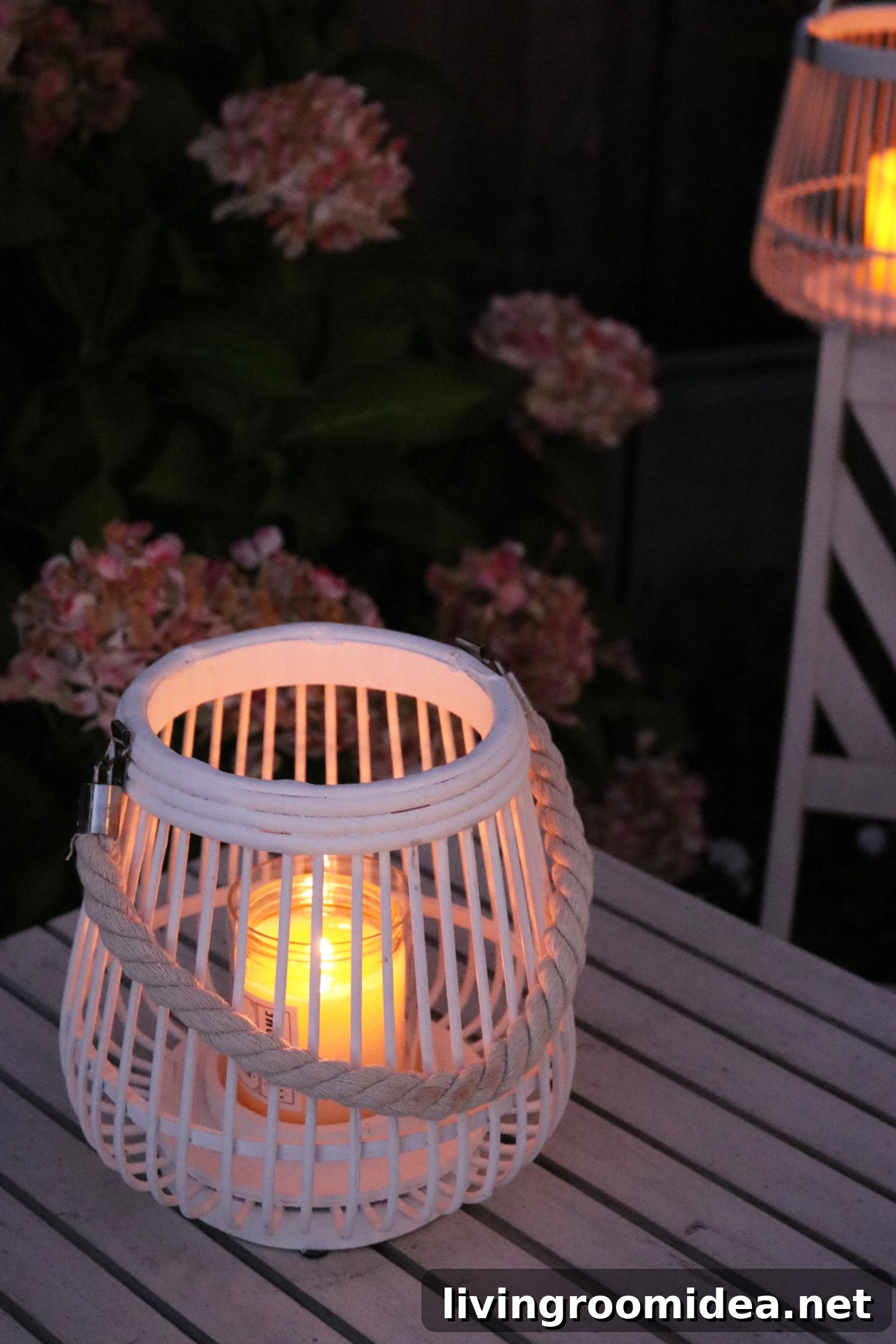 white lantern with rope handles 