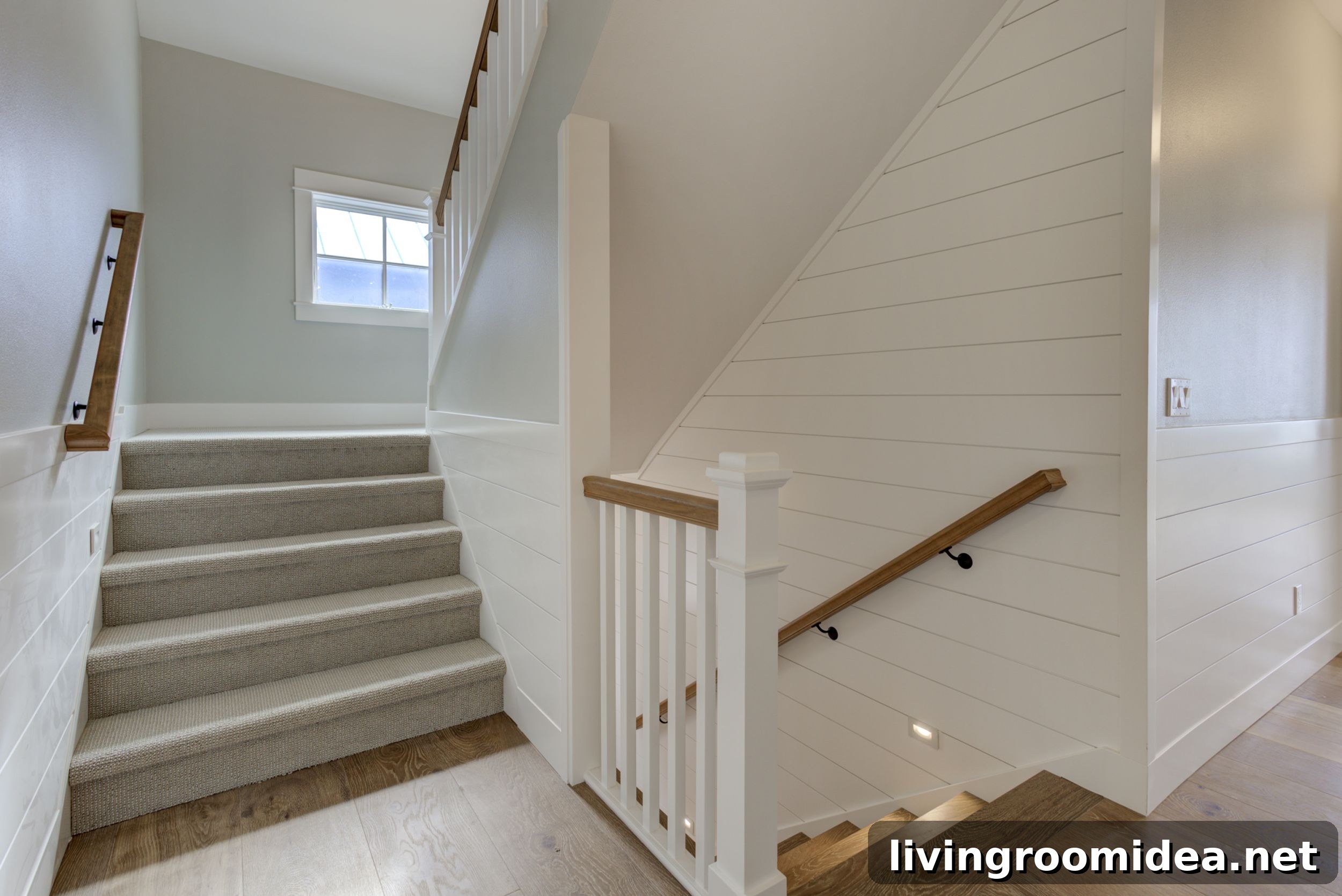 Shiplap staircase