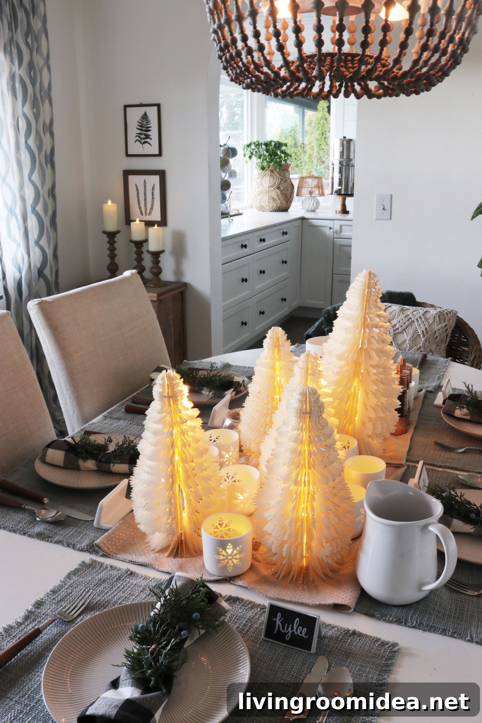 Modern Sentimental Holiday Decor Ideas for a Cozy Season 8 img 122312 7 1