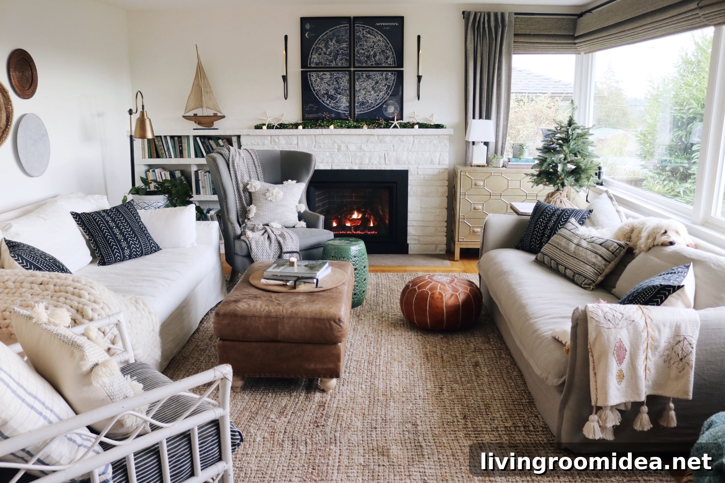 Linen Slipcover Sofa Ideas for Stylish Living Rooms 5 Cozy neutral living room