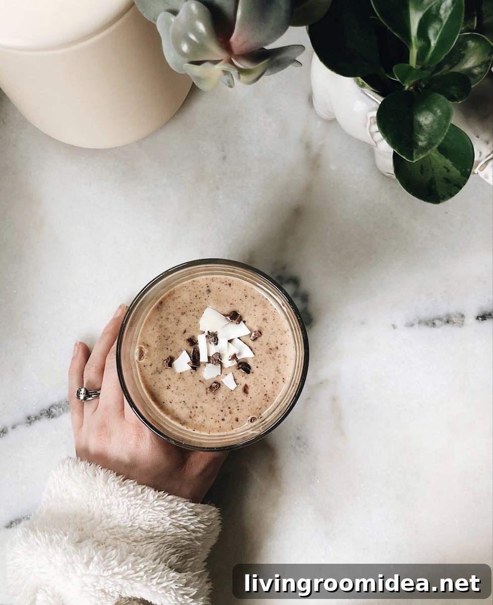 maca chocolate peanut butter smoothie