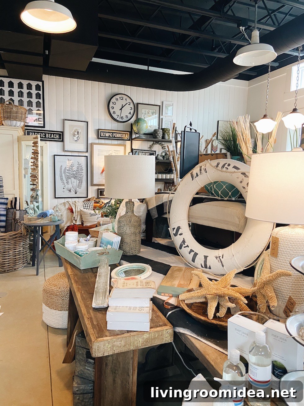 Decor details