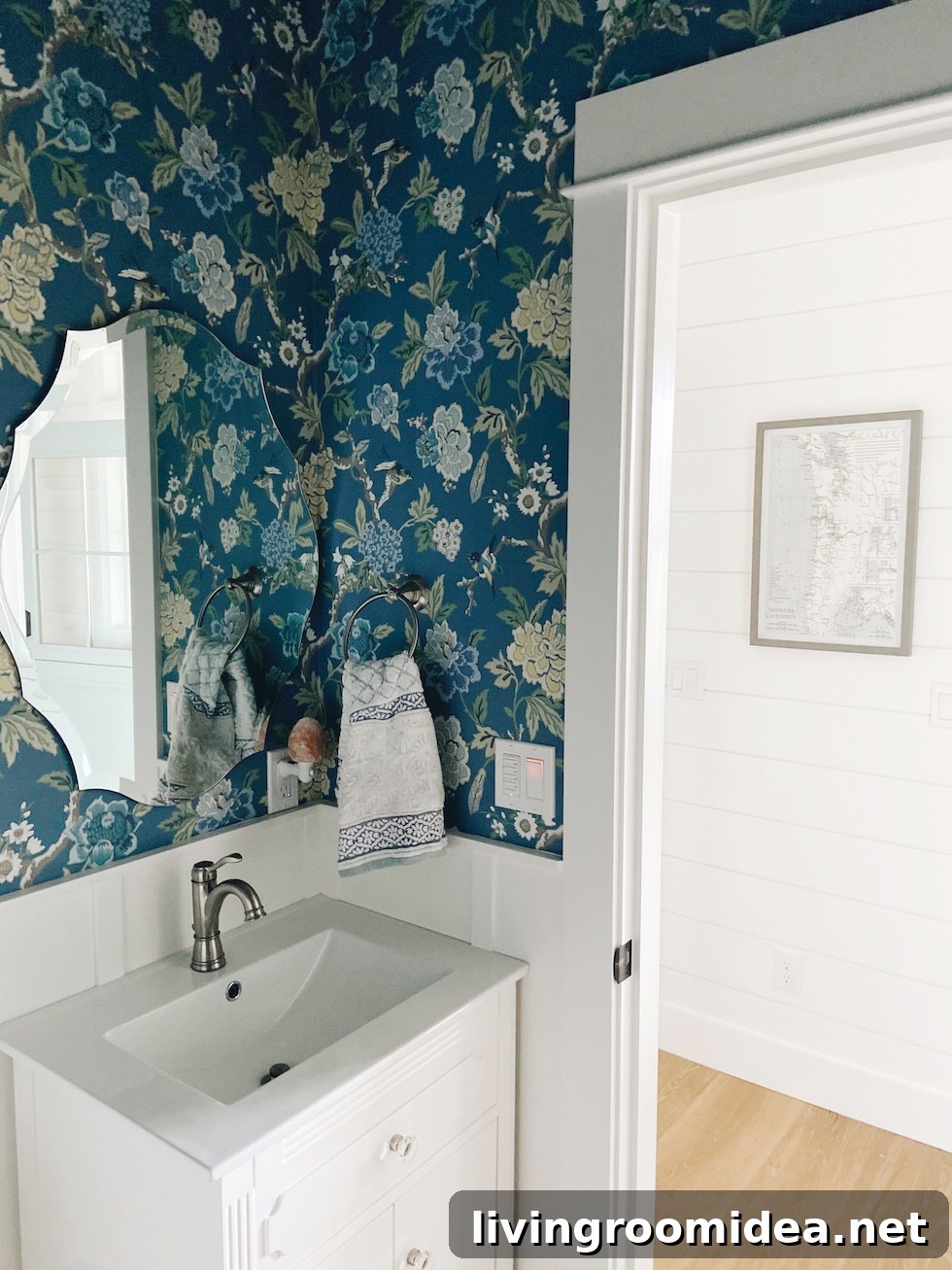 Shingle-Style Beach House Tour in Seabrook, WA 37 Powder room wallpaper