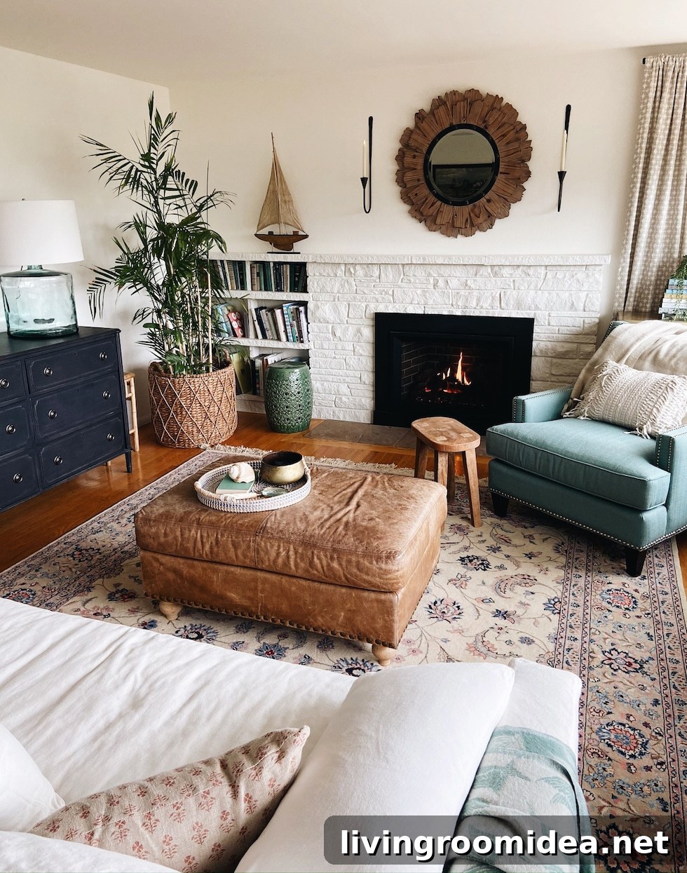 6 Living Room Decorating Tips to Transform Your Space 11 Cozy coastal living room