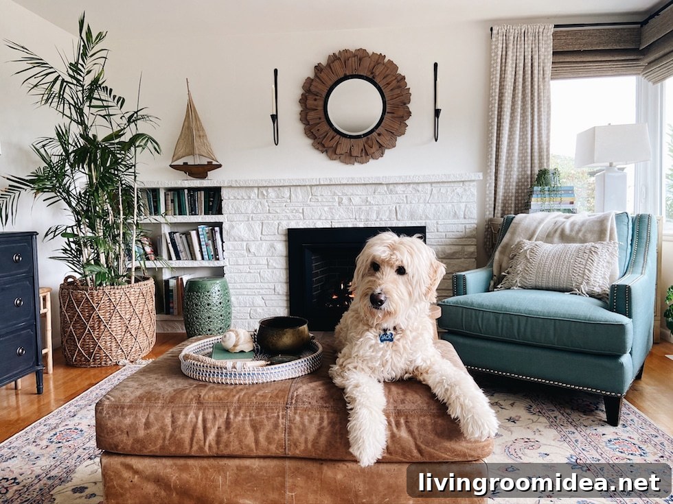 Small cozy living room