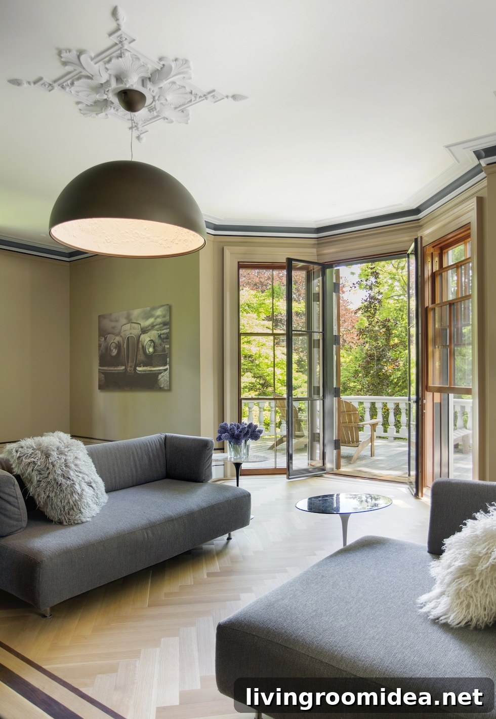 Add Classic Charm with Wide-Plank Hardwood Flooring Tips 6 img 130564 5 1