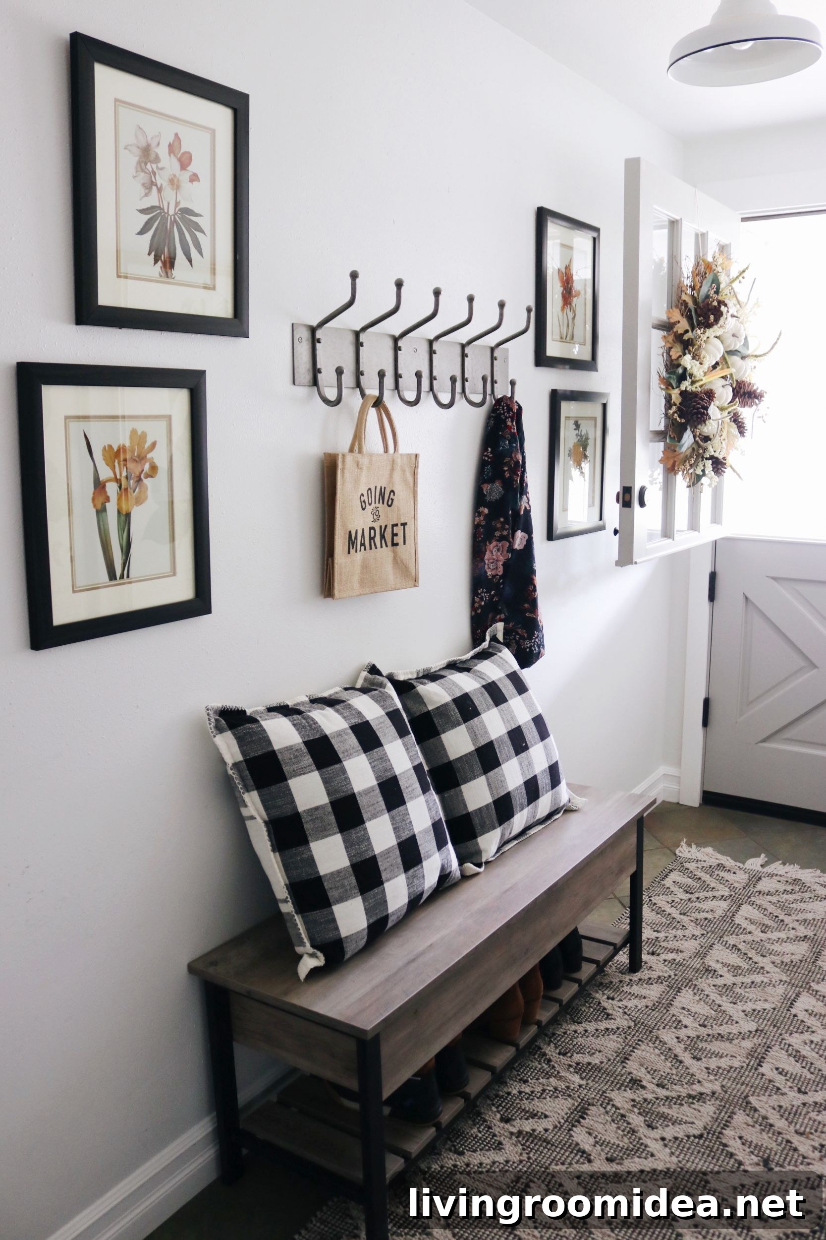 1950s Brick Ranch Turned Charming Coastal Cottage — Before & After 21 img 130686 23 1