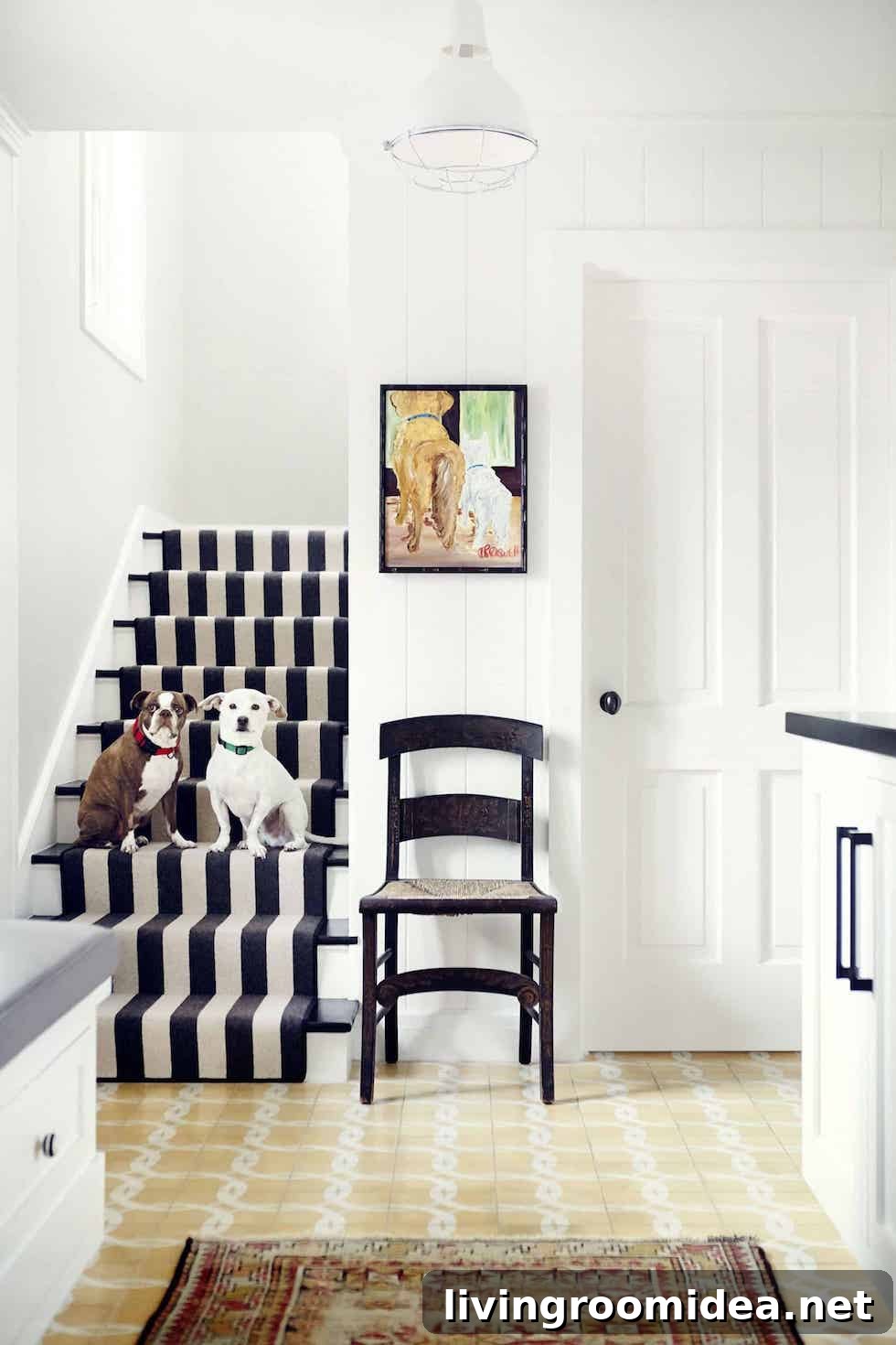 How to Paint a Staircase: Color Ideas and Runner Inspiration 6 img 133898 5 2