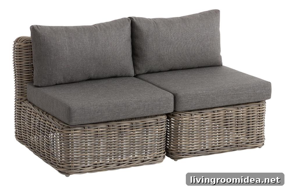 Outdoor Lounge Chairs: Stylish Furniture and Decor Ideas 9 img 134163 8