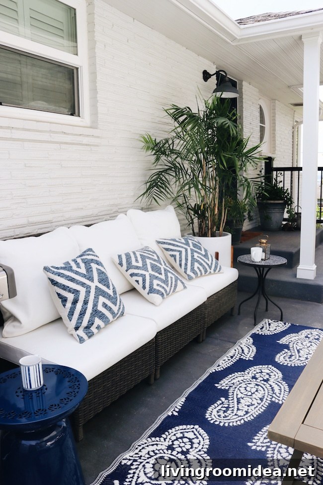 cleaning outdoor furniture cushions