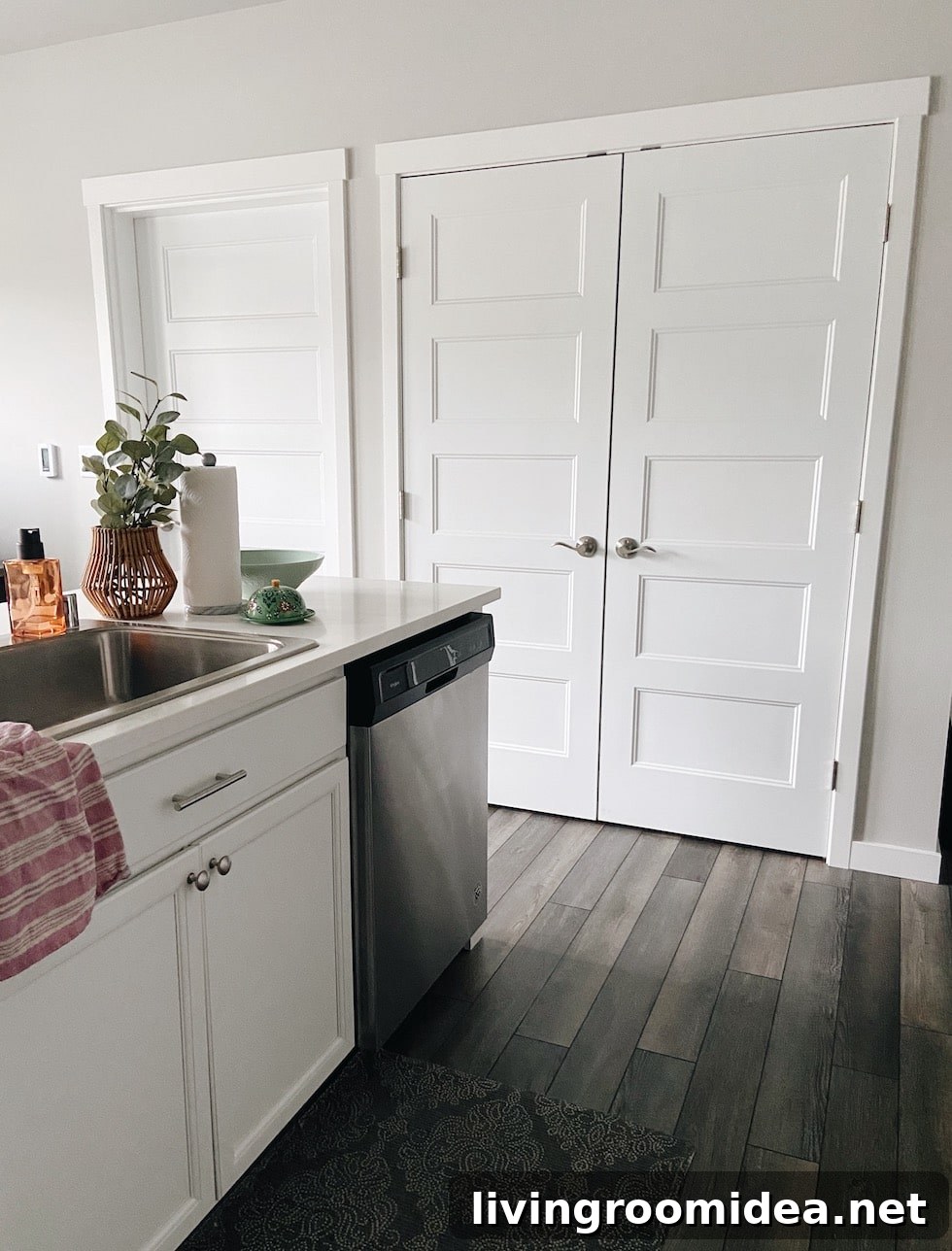 Courtney’s 500 sq ft Apartment Makeover & Full Tour 20 img 134522 20 1