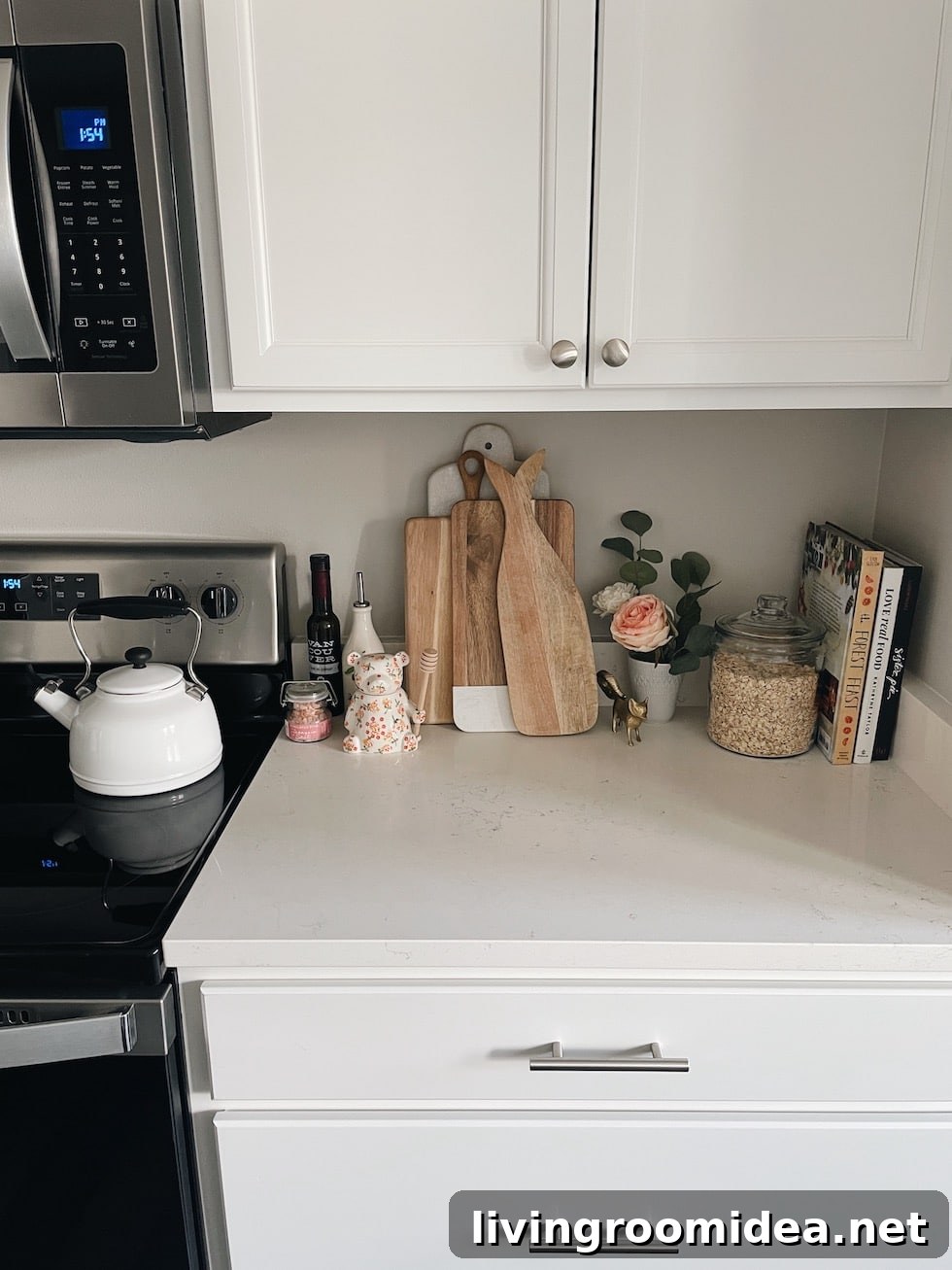 Courtney’s 500 sq ft Apartment Makeover & Full Tour 9 img 134522 8 1