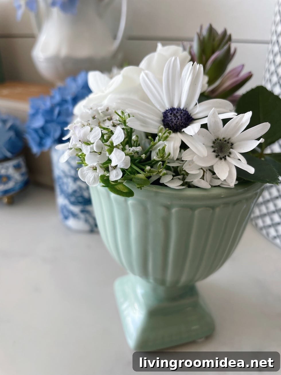 Charming Tiny Bouquets for Small Repurposed Vases 7 tiny bouquets