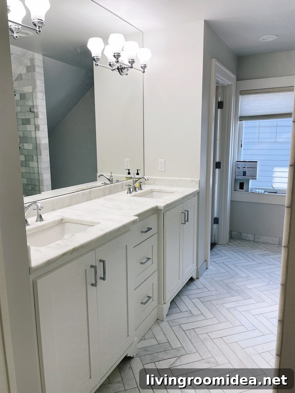 Kylee’s Charming Cape Cod–Style Home Tour 7 img 137010 7
