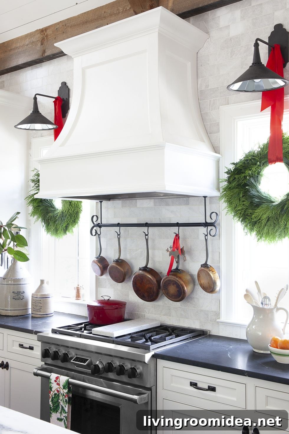 Inspired Kitchen Christmas Decorating Ideas to Spark Joy 3 img 139669 2