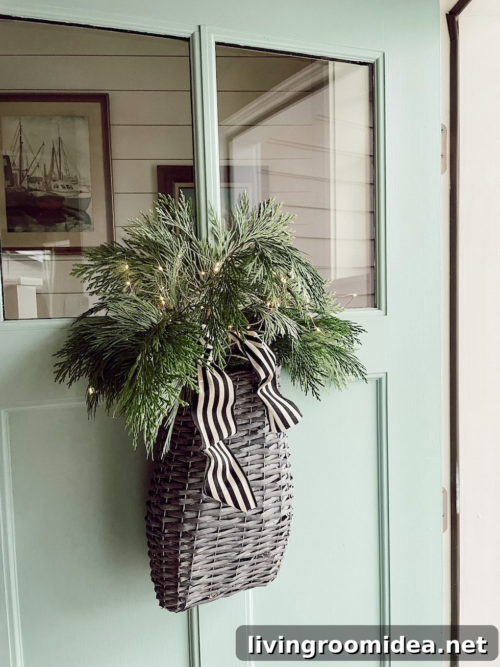 Christmas Home Tour 2021: Festive Decor Ideas & Inspiration 8 img 140185 7 1